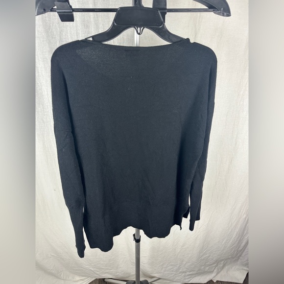 Felina Black Soft Scoop Neck Longsleeve Top Size Medium (8-10) NWT - Picture 12 of 13